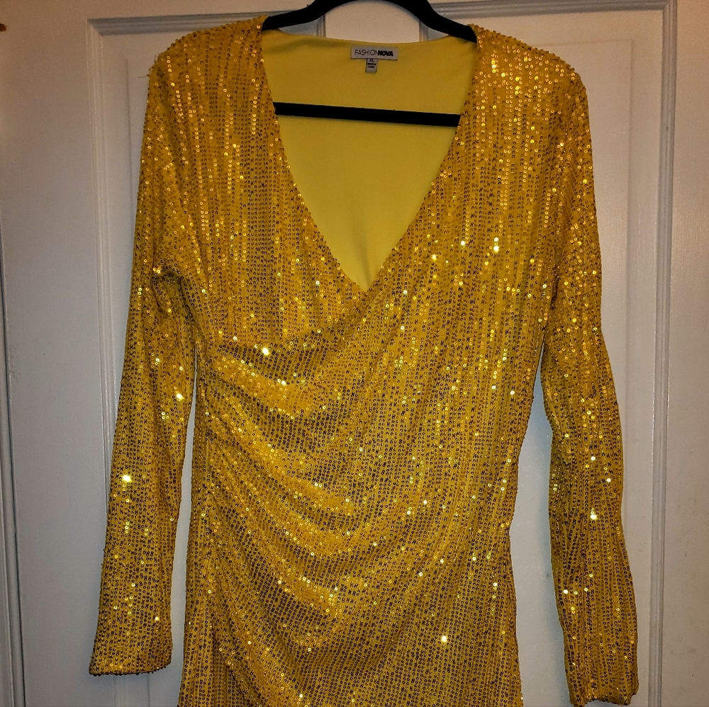 Fashion Nova Glittering Gold Long Sleeve Dress